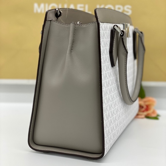 MICHAEL KORS MOTT LARGE SATCHEL BRIGHT WHITE LEATR - Picture 7 of 16